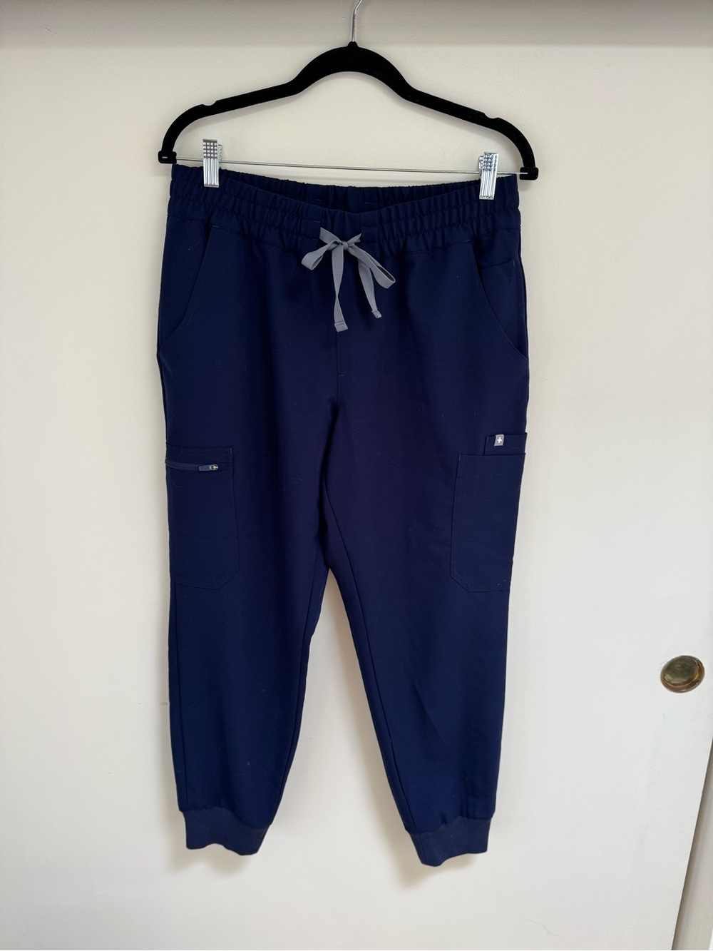 Women's Navy Uman Relaxed - Petite Jogger Scrub Pants - M - Petite / Navy